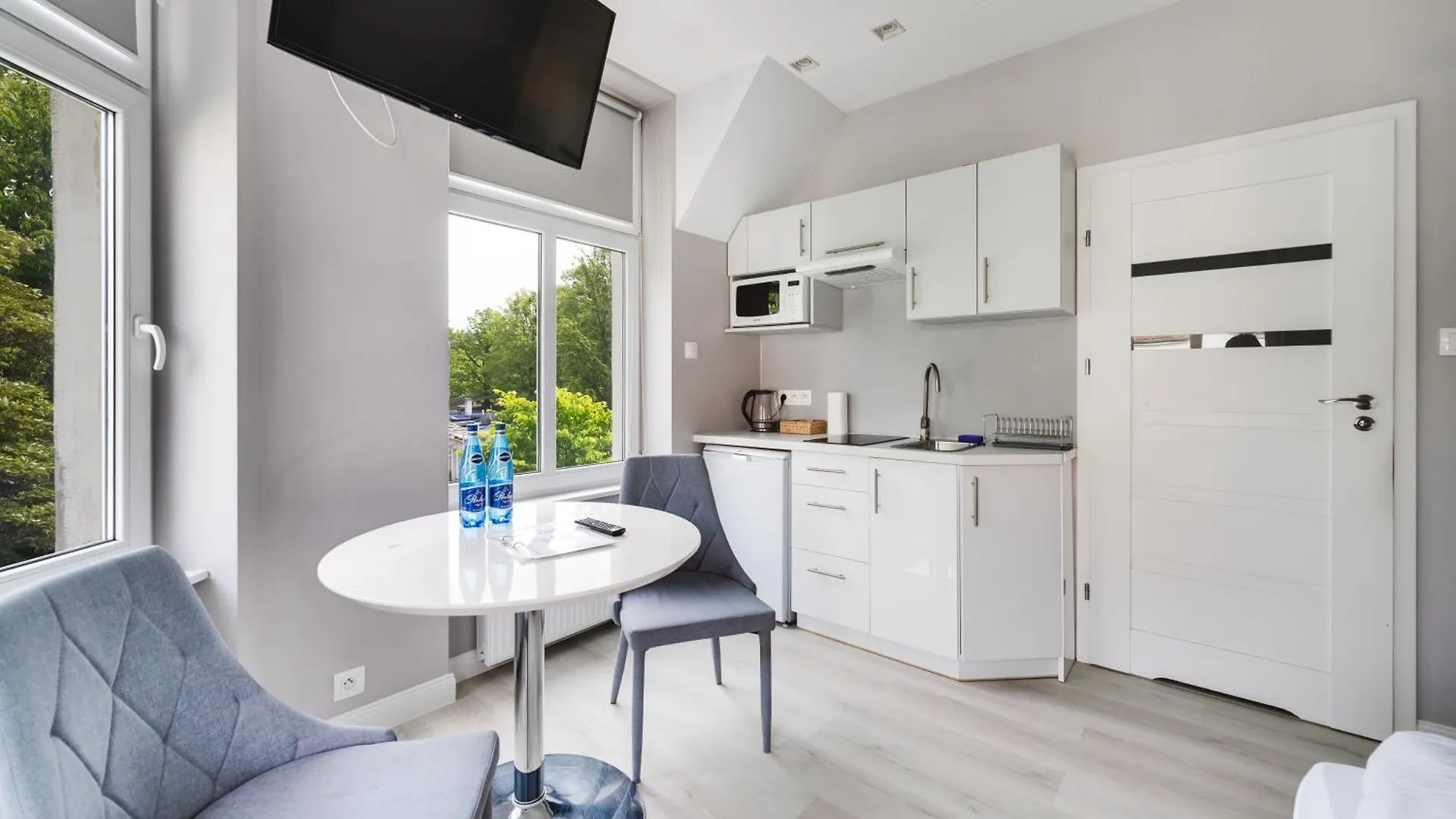 Hello Helska By Oneapartments 소포트 아파트